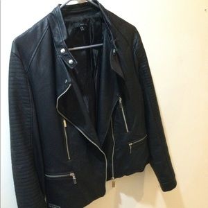 Faux leather jacket. Size medium. Silver hardware